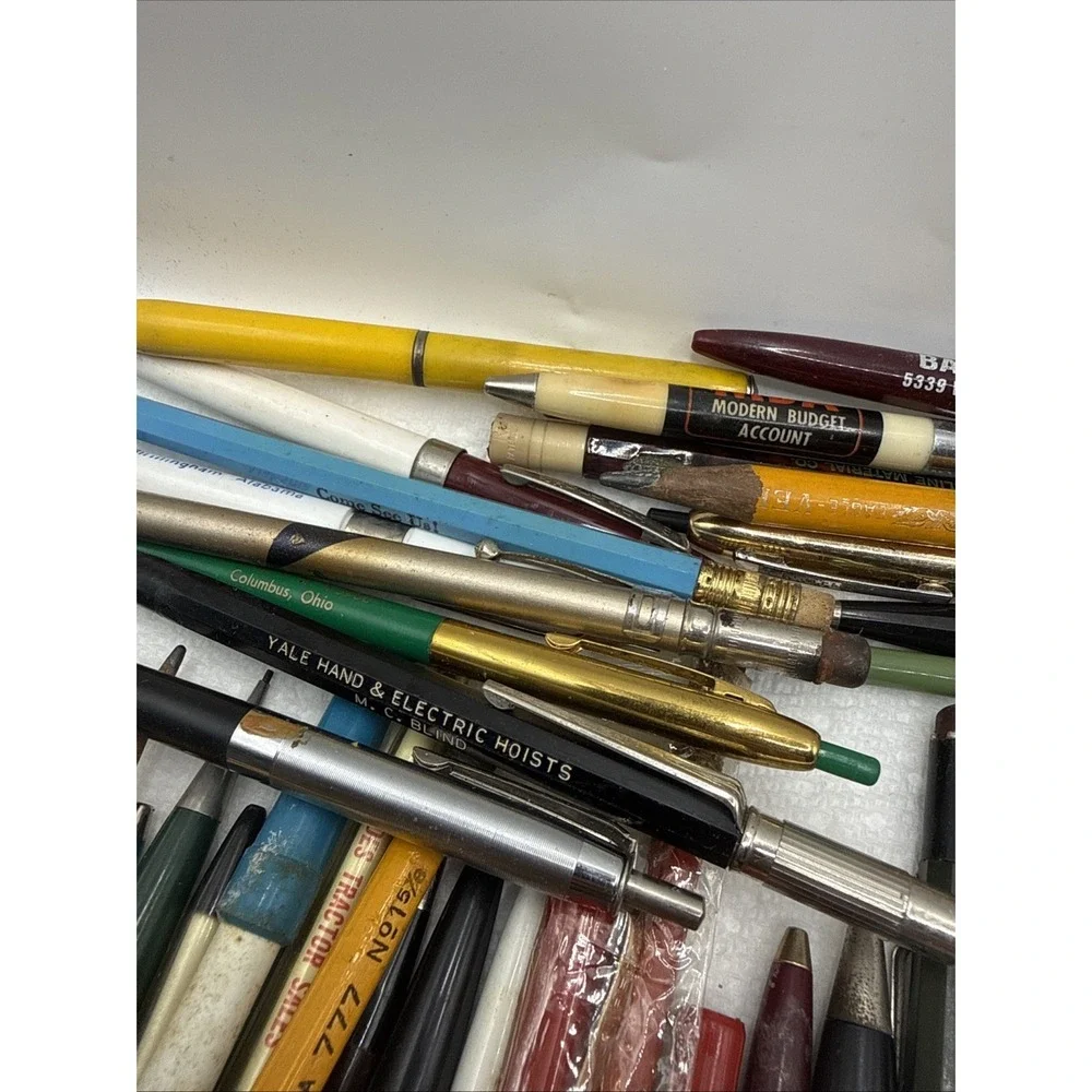 Lot of‎ 100+ Vintage Advertising Pens Pencils (untested)